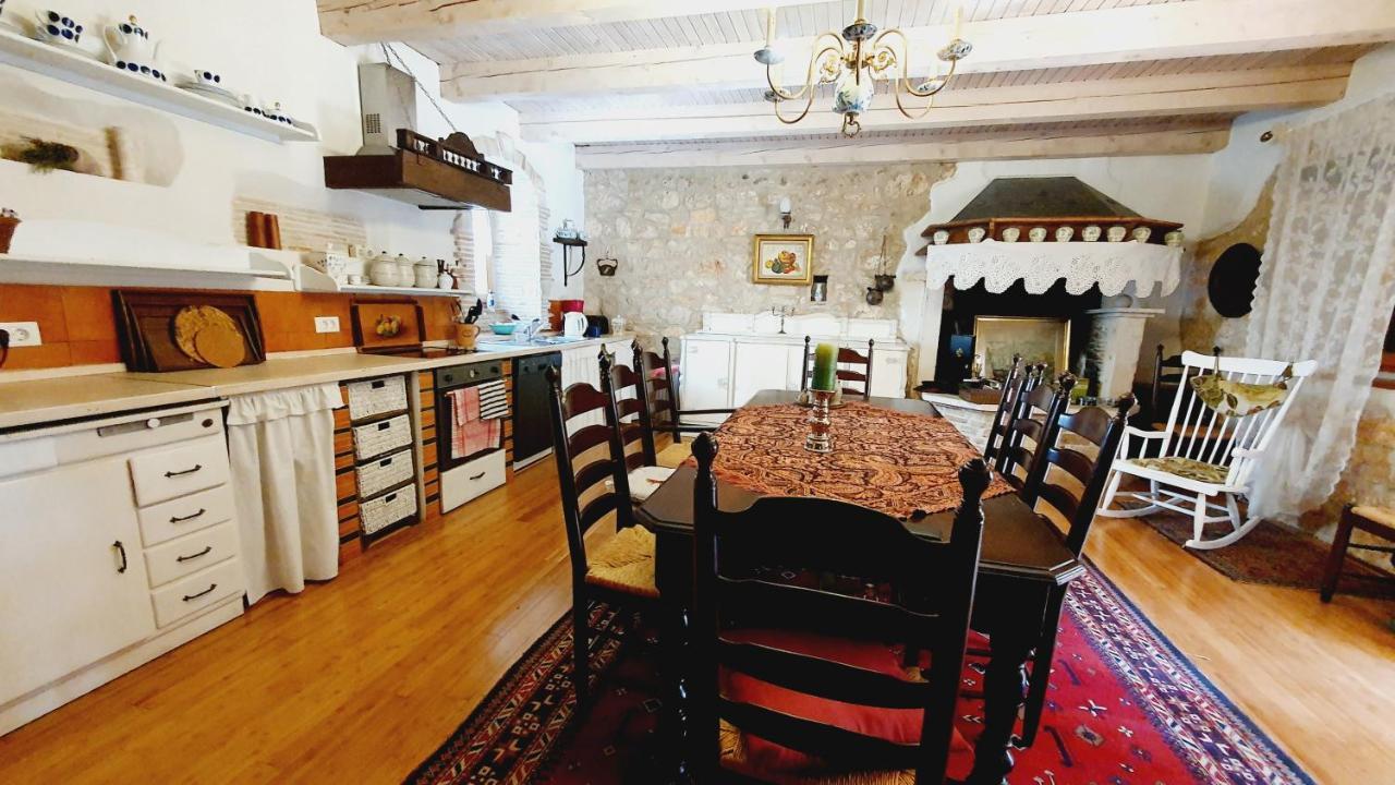 Villa Kazun Marčana Eksteriør billede